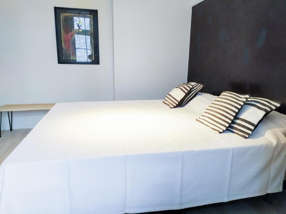 Alte Schule Gaestehaus - Fraeulein Apartment Bitburg Εξωτερικό φωτογραφία
